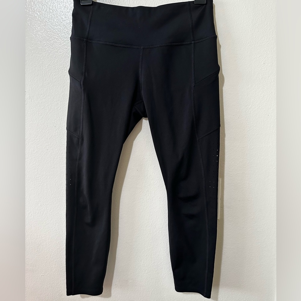 Athleta Workout Black Leggings size 7/8 SP